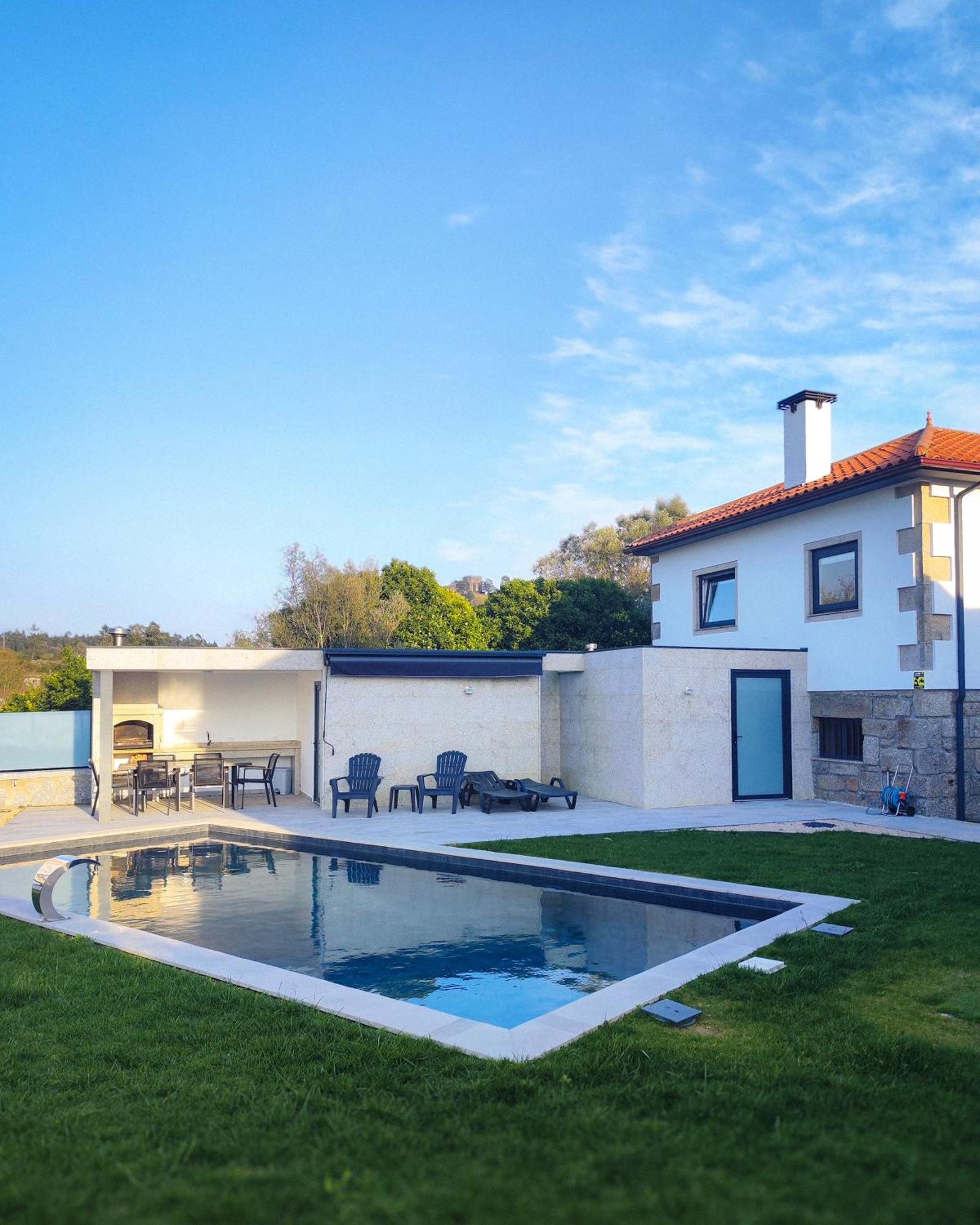 Casa Do Pinheiro - Alojamento Local Póvoa de Lanhoso Zewnętrze zdjęcie